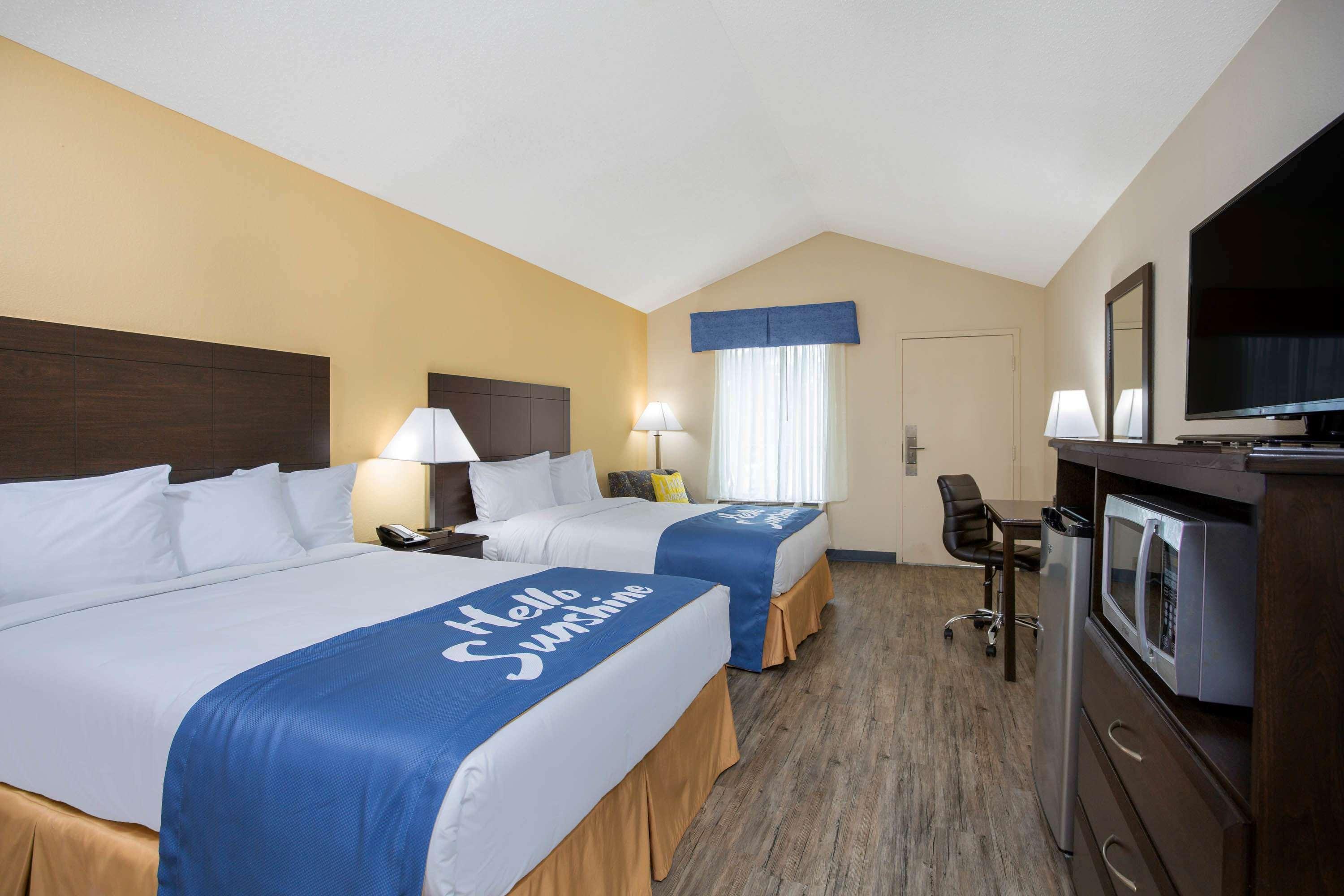 Days Inn By Wyndham Lake City Luaran gambar