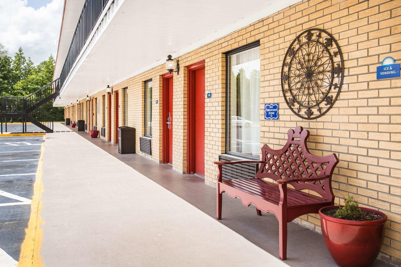 Days Inn By Wyndham Lake City Luaran gambar
